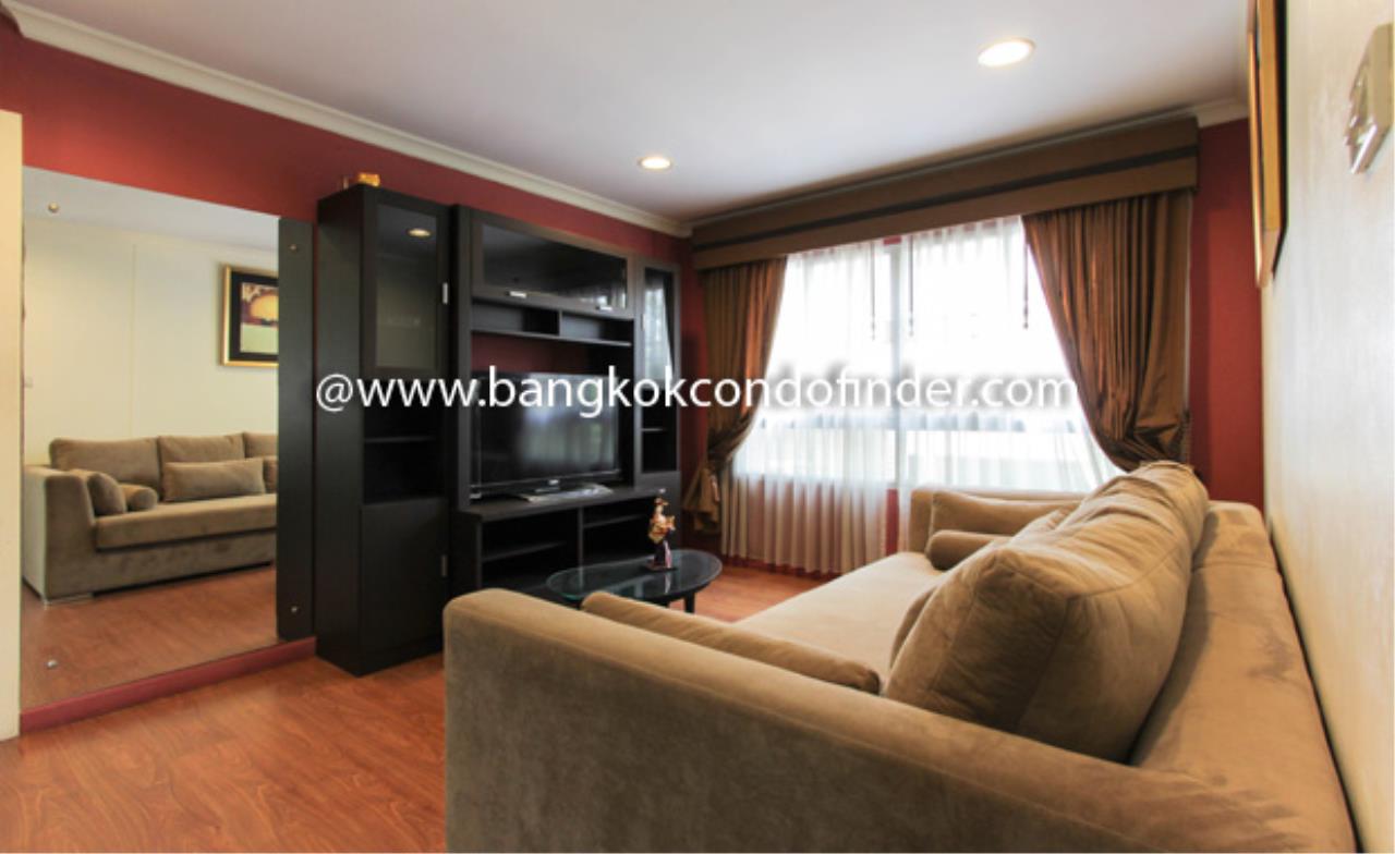 Lumpini Suite Condominium for Rent